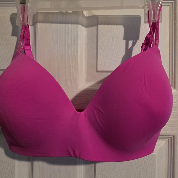 Victoria's Secret Other - Victoria's Secret Fuchsia Bra